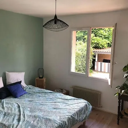 Holiday home Maison Familiale Avec Piscine Au Calme *